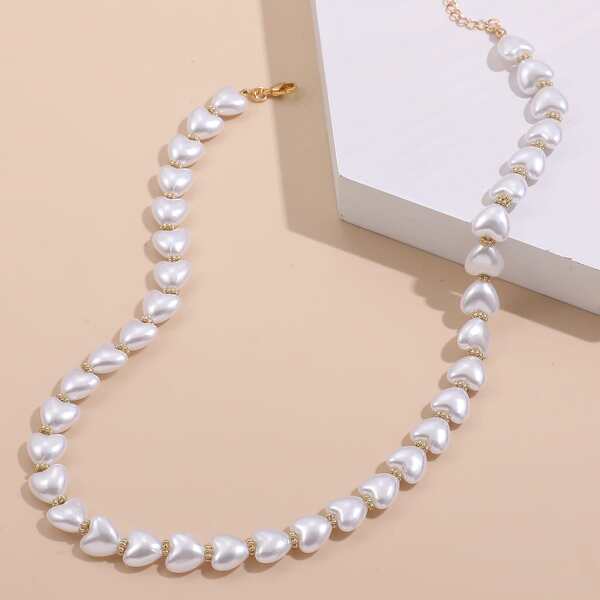 

Heart Beaded Necklace, White