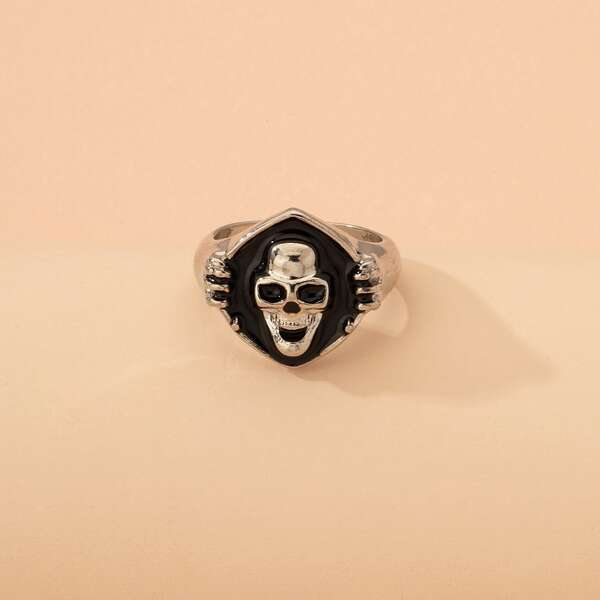 

Skull Decor Ring, Silver