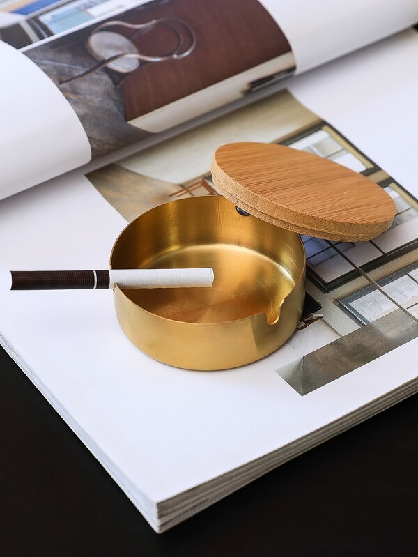 1pc Metal Home Ashtray With Lid, Gold Round Stainless Steel Ashtray For Home
