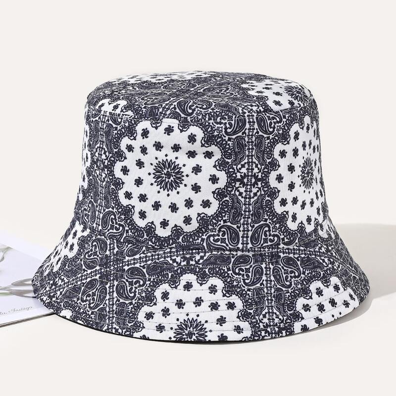 

Paisley Pattern Bucket Hat, Black and white