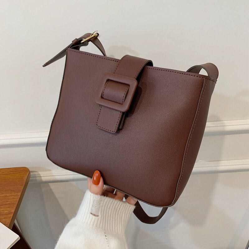 

Minimalist Crossbody Bag, Coffee brown
