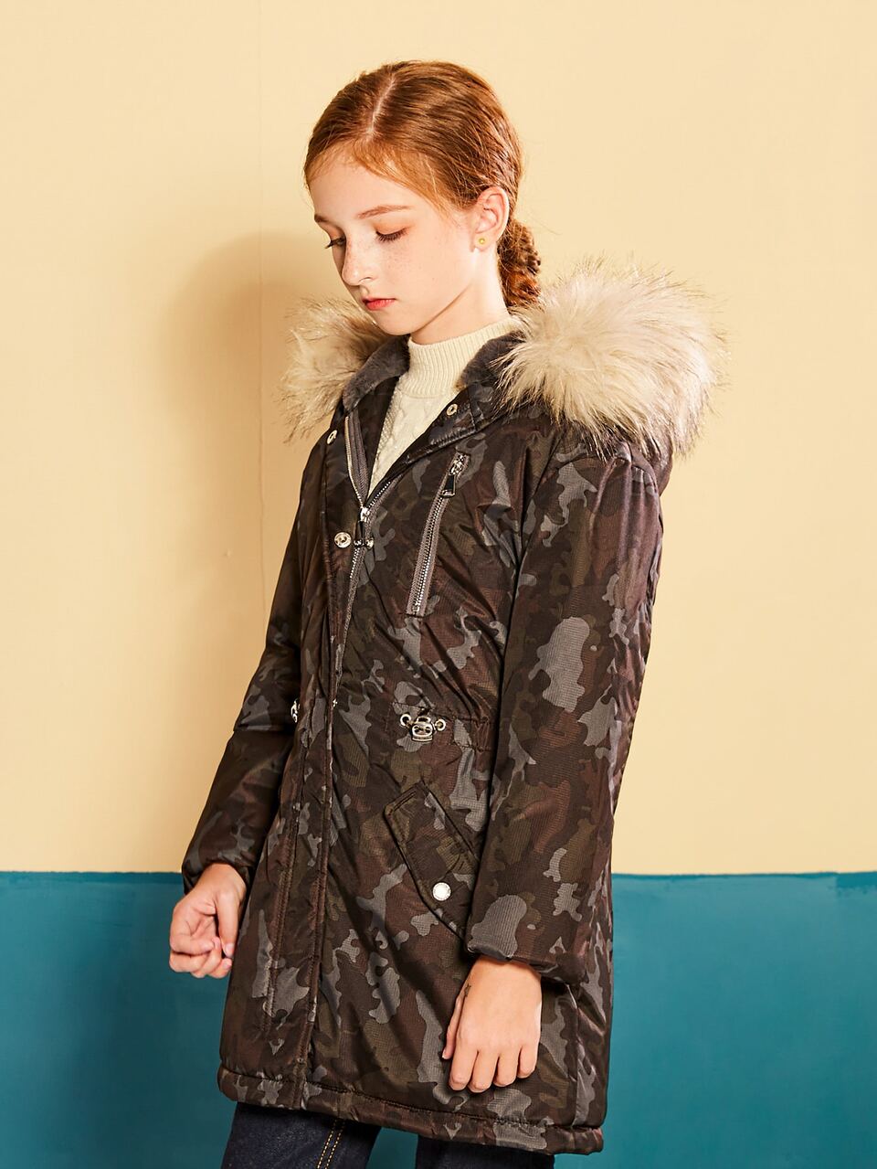 SOLOCOTE Girls Camo Print Fuzzy Hooded Drawstring Waist Parka Coat