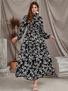 Mulvari Vestido con estampado floral de cuello alto ribete fruncido bajo con fruncido - Blanco y Negro - Ver 1