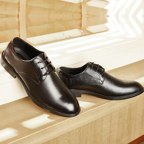 

Men Minimalist Lace-up Front Dress Shoes, Black
