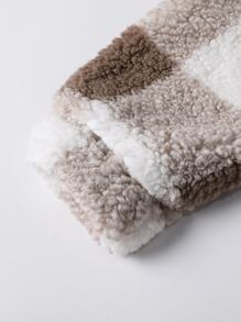 Manfinity Hypemode Men Buffalo Plaid Print Zip Up Drop Shoulder Hooded Teddy Jacket Without Top - Multicolor - View 3