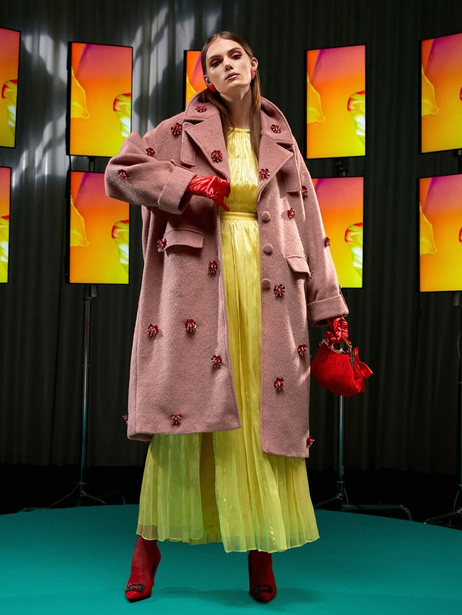 VICTOR VON SCHWARZ Drop Shoulder Stereo Flower Overcoat