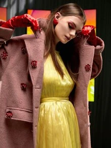 VICTOR VON SCHWARZ Drop Shoulder Stereo Flower Overcoat