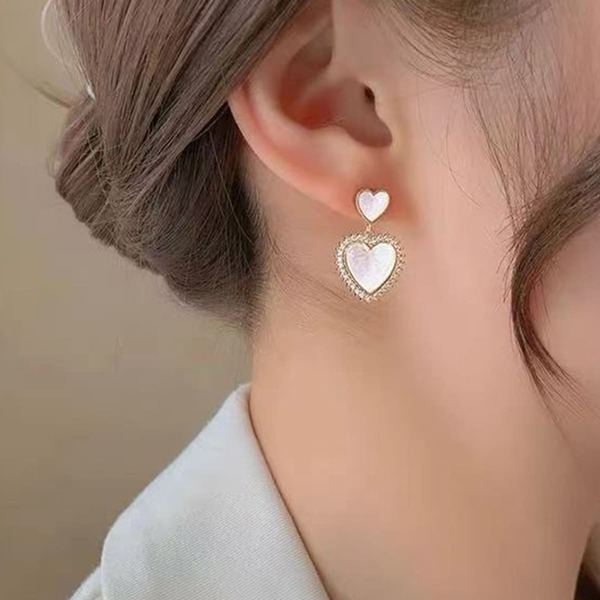 

Rhinestone Decor Heart Drop Earrings, White