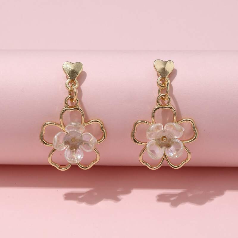 

Floral Drop Earrings, White