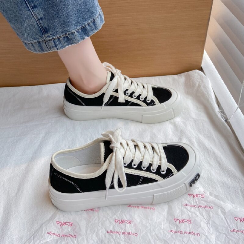 

Lace Up Front Canvas Shoes, Black