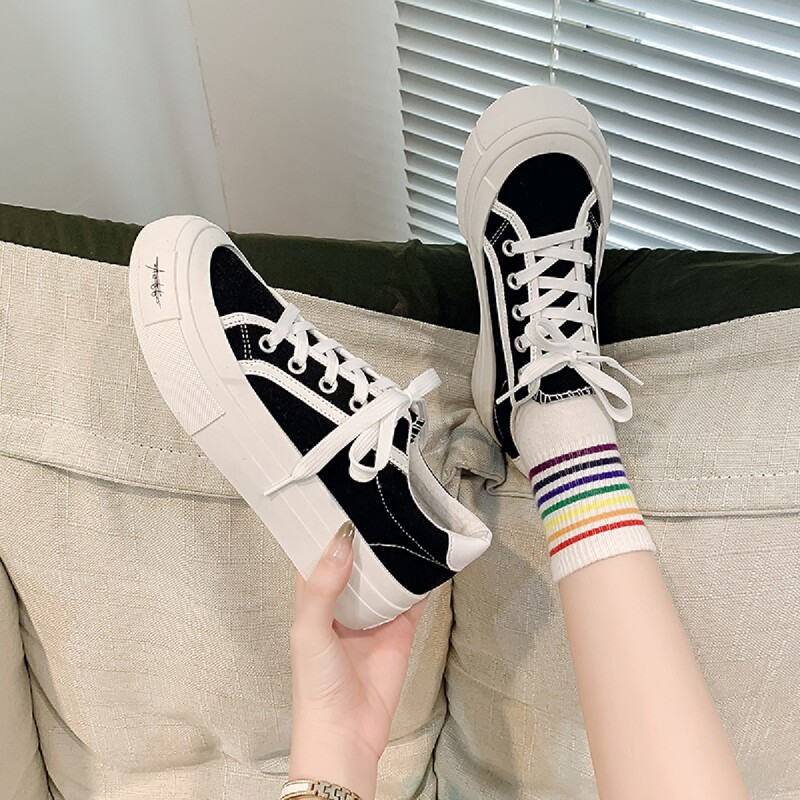

Colorblock Lace Up Front Canvas Shoes, Black