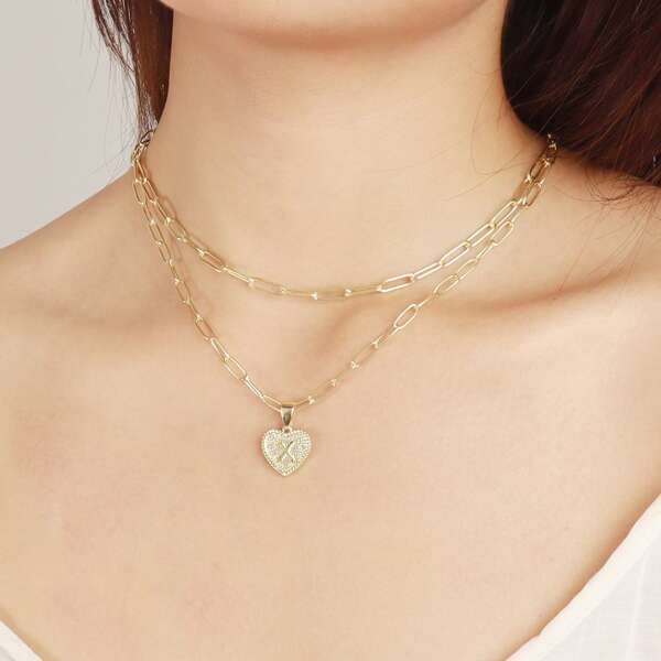 

2pcs Letter Engraved Charm Necklace, Gold