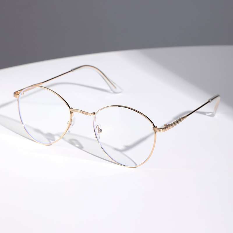 

Metal Frame Eyeglasses