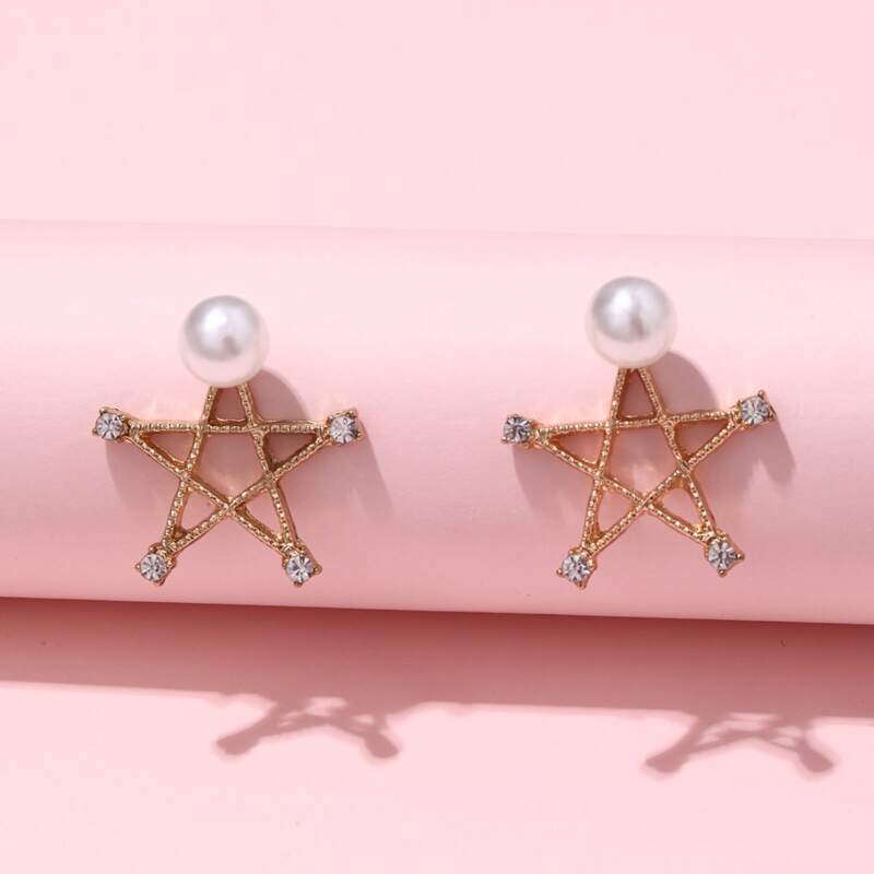 

Star Decor Earrings, White