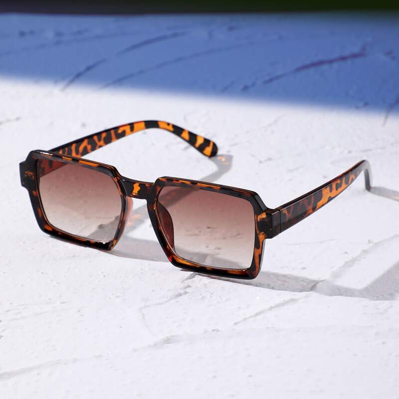 

Square Frame Sunglasses