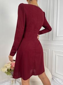 深V領褶皺面料細節連衣裙 - 酒紅色 - 查看 2