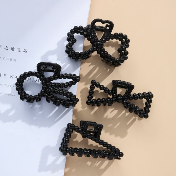 

4pcs Solid Hair Claw, Black