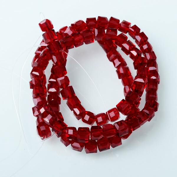 

1pack 4mm Geometric Bead, Red