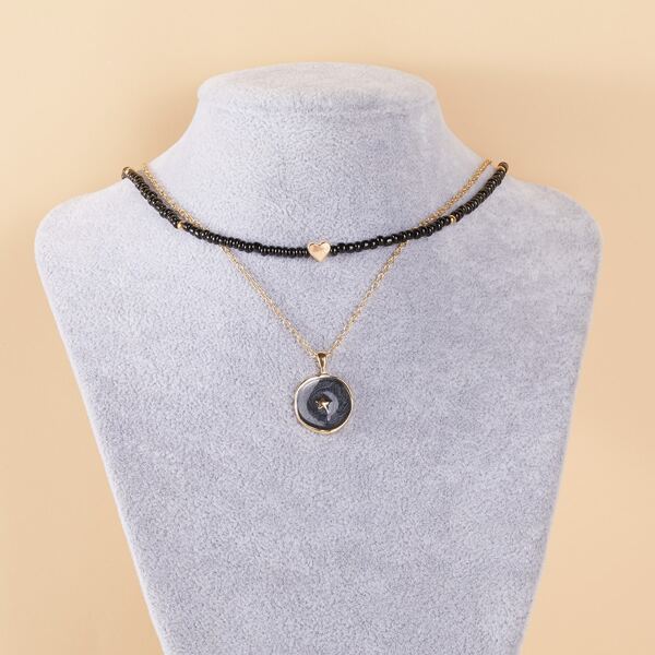 

Star Pattern Round Charm Necklace, Black