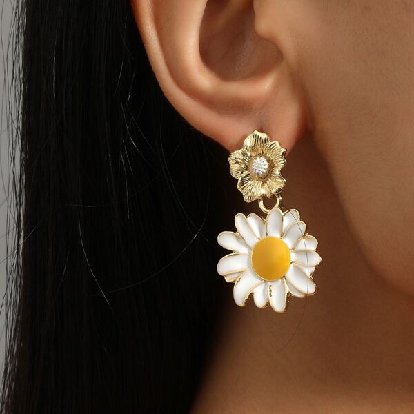 

Flower Drop Earrings, Multicolor
