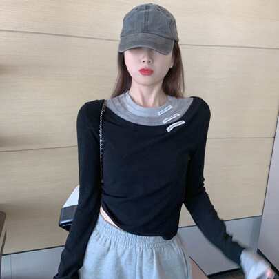 티 옷단 퍼즐 패치 디테일
