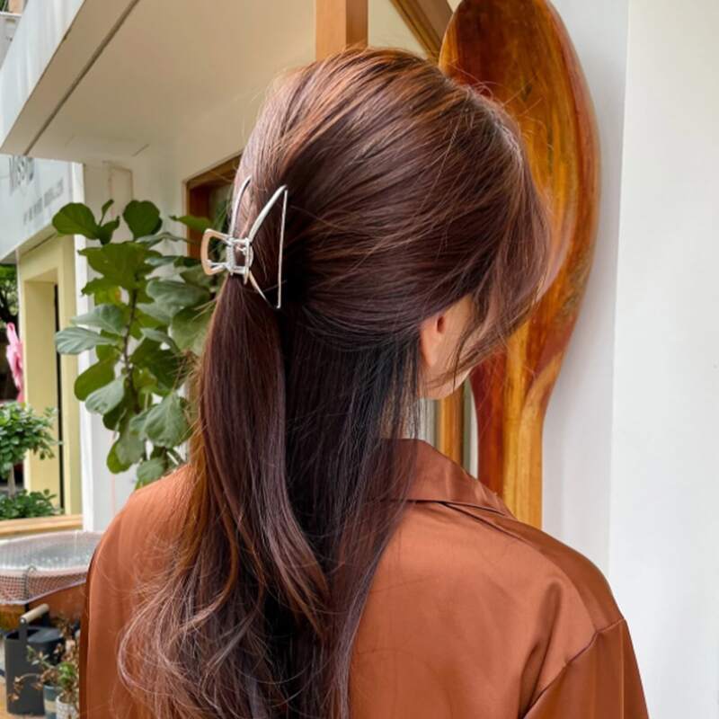 

Hollow Out Hair Claw, Silver