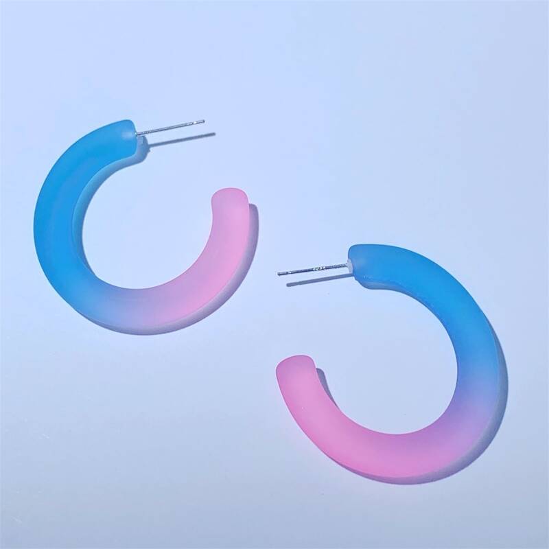 

Ombre Hoop Earrings, Baby blue