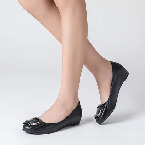 

Rhinestone Decor Slip On Flats, Black