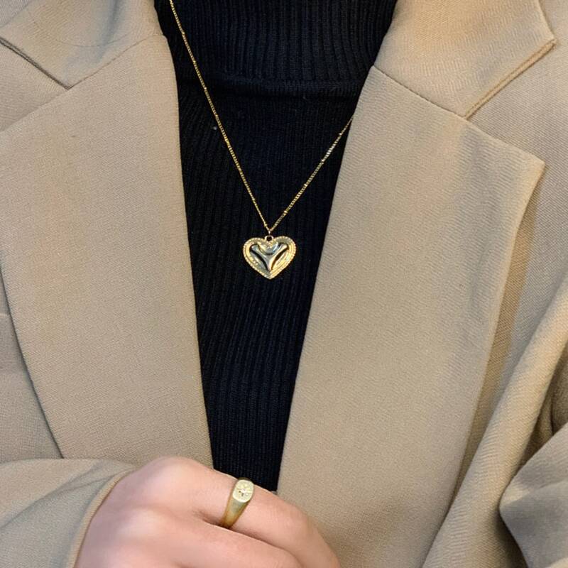 

Heart Pendant Chain Necklace, Gold