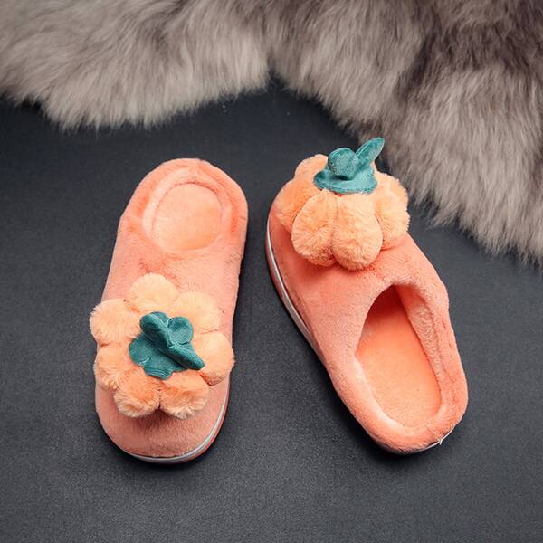 

Girls Cartoon Pumpkin Decor Novelty Slippers, Orange