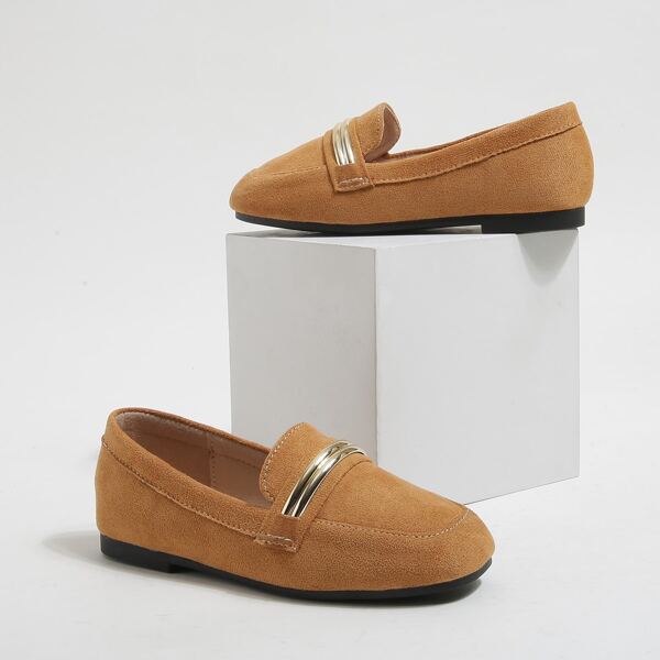 

Girls Metallic Decor Front Loafers, Brown