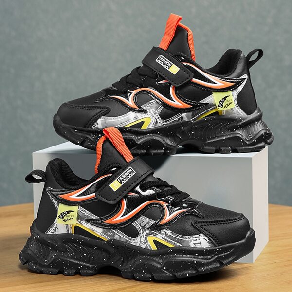 

Boys Colorblock Graphic Running Shoes, Black