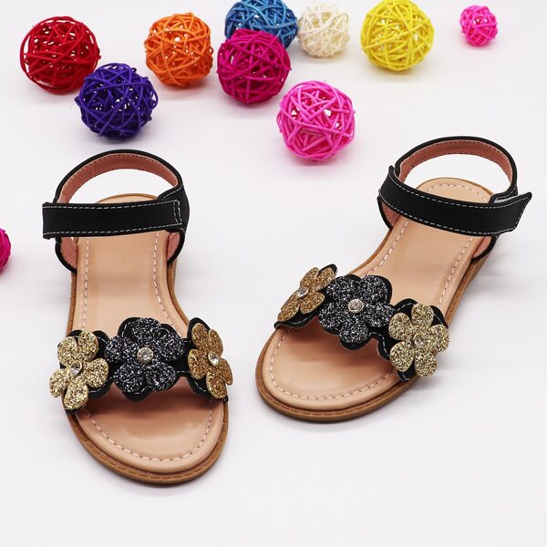 

Girls Metallic Flower Decor Ankle Strap Sandals, Black