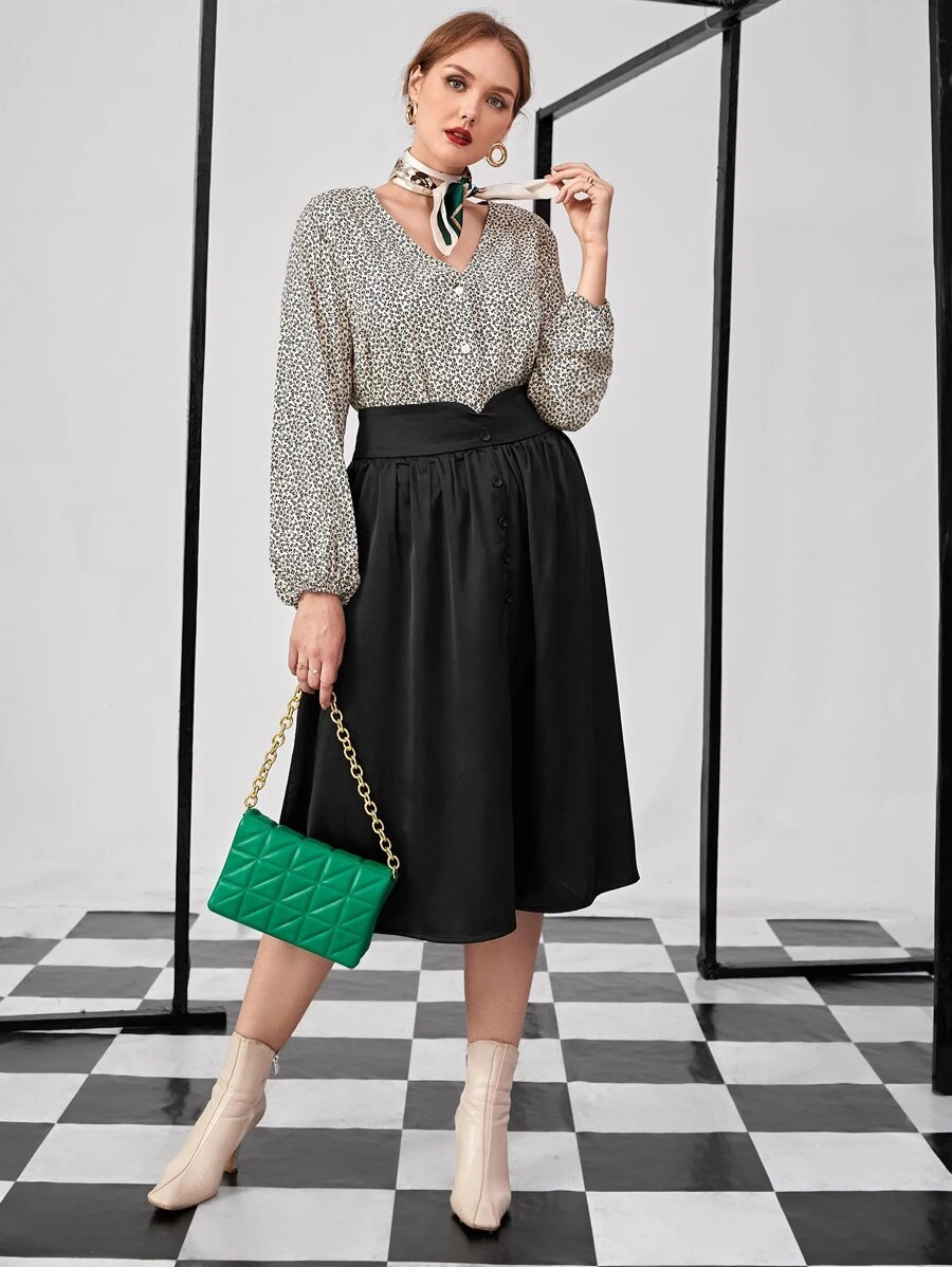 Plus Fake Buttons A-line Skirt - Black - View 1