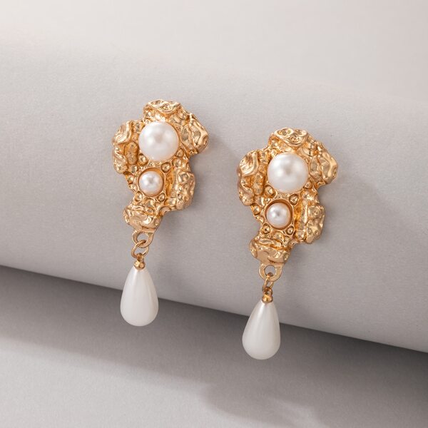 

Faux Pearl Earrings, White