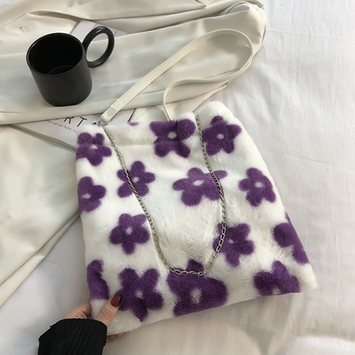 

Flower Print Shoulder Bag, Multicolor