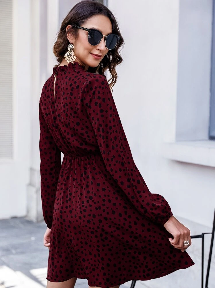 SHEIN Clasi Đầm Nút viền lá sen Tất cả trên in Giải trí - Nhiều màu - Xem 2