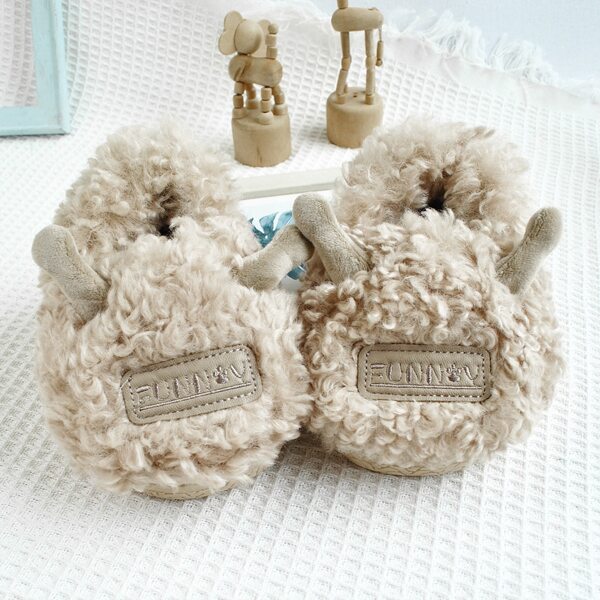 

Boys Fuzzy Letter Patch Novelty Slippers, Beige