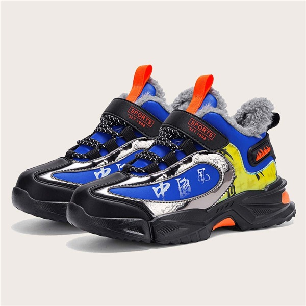 

Boys Chinese Graphic Velcro Strap Sneakers, Multicolor