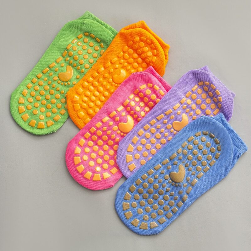 

5pairs Solid Non-slip Socks, Multicolor