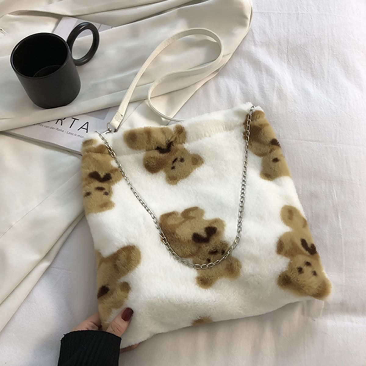 

Bear Graphic Shoulder Bag, Multicolor