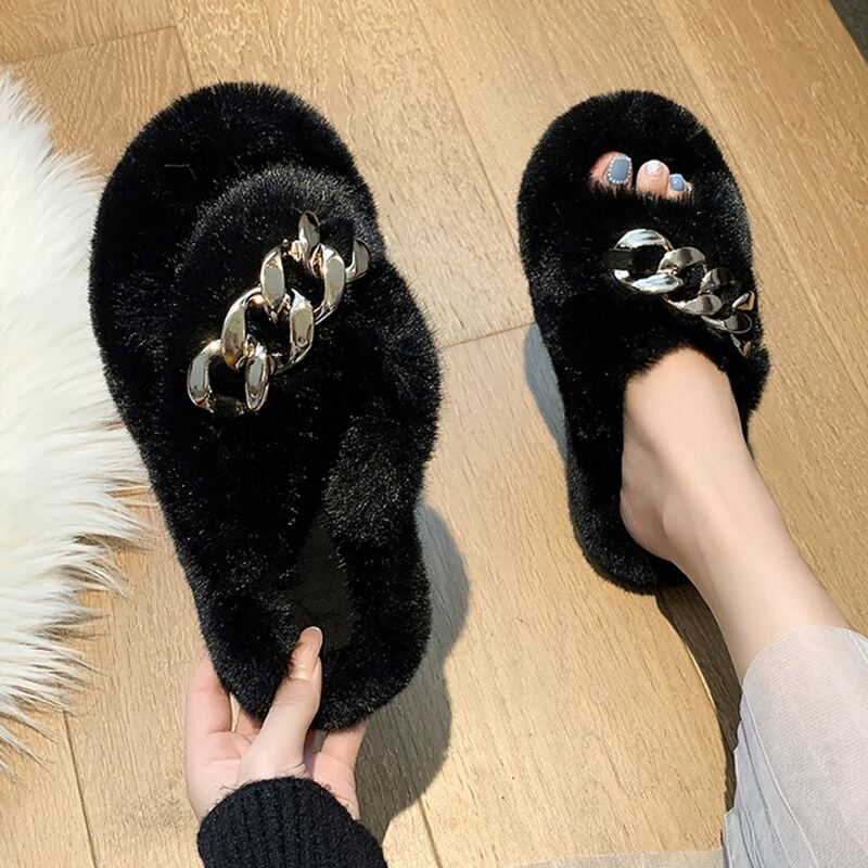 

Chain Decor Fluffy Slippers, Black