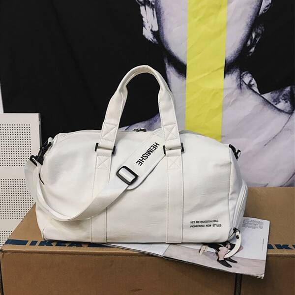 

Men Letter Graphic Duffle Bag, White