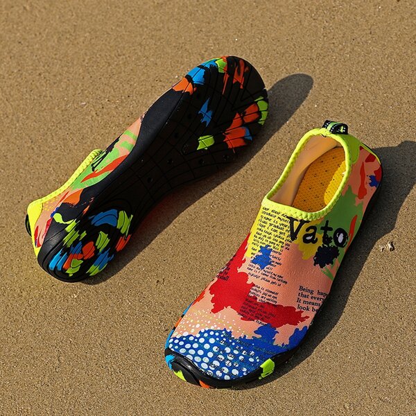 

Colorblock Letter Graphic Water Shoes, Multicolor
