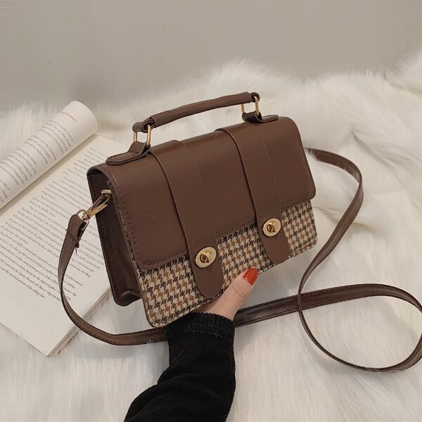 

Twist Lock Houndstooth Pattern Square Bag, Brown