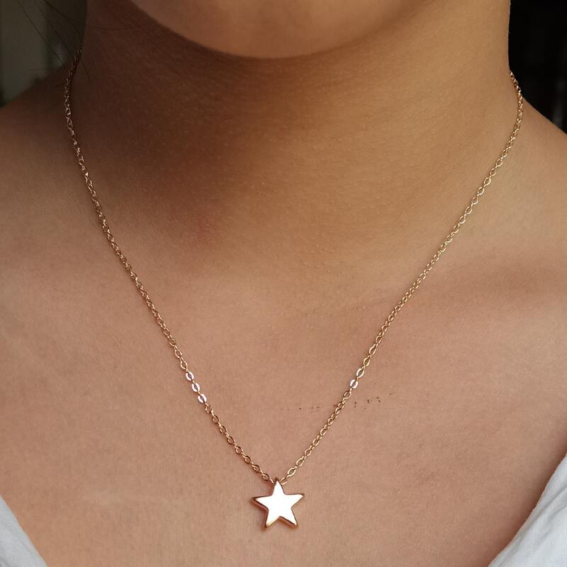 

Star Pendant Necklace, Gold