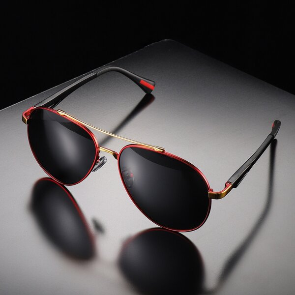 

Men Metal Frame Polarized Sunglasses, Multicolor