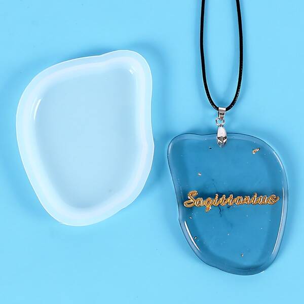 

1pc DIY Silicone Water Droplet Shaped Mold, White