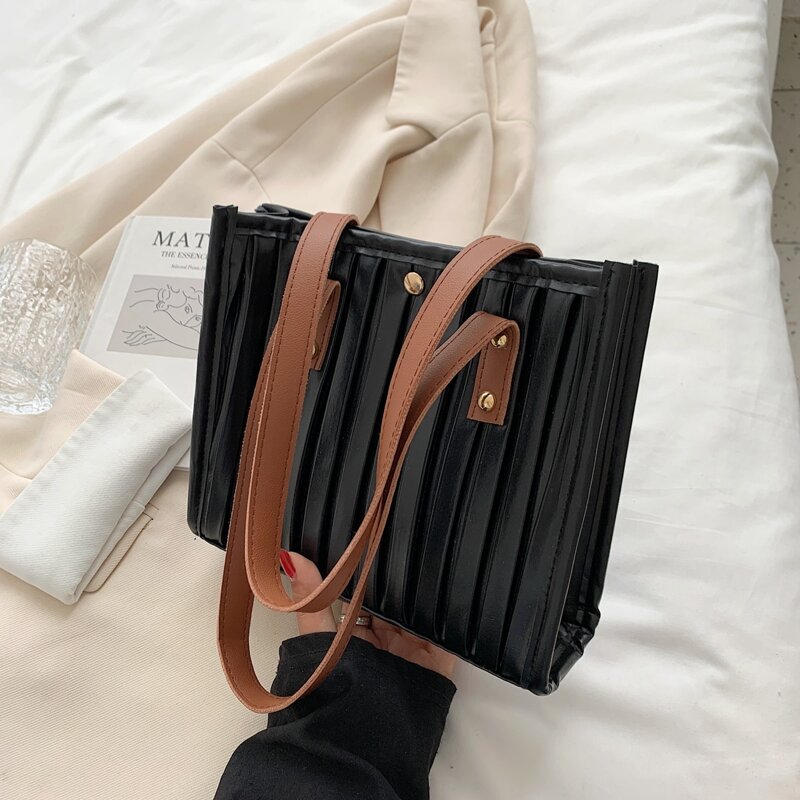 

Two Tone Shoulder Bag, Black