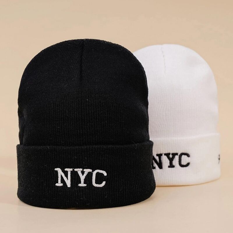 

2pcs Letter Embroidery Beanie, Black and white
